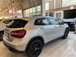 مرسيدس بنز GLA